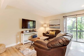 Osage Beach Home w/ Lake Views: Pets Welcome!