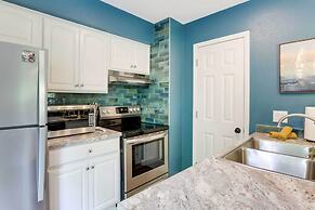 Osage Beach Home w/ Lake Views: Pets Welcome!