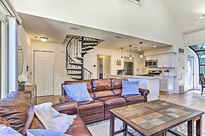 Gorgeous Vernon Township Condo w/ Balcony!