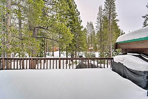 Updated Tahoe Donner Cabin w/ Golf Course Views!
