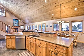 Charming, Spacious & Pet-friendly Buena Vista Home