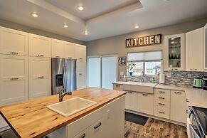 7 Mi to Dtwn Denver: Arvada Home w/ Patio