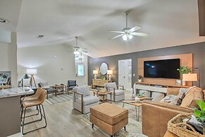 Cozy-modern Pensacola Home: Large Yard, Grill