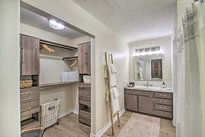 Cozy-modern Pensacola Home: Large Yard, Grill