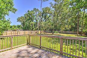 Cozy-modern Pensacola Home: Large Yard, Grill
