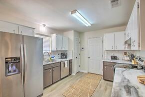 Cozy-modern Pensacola Home: Large Yard, Grill