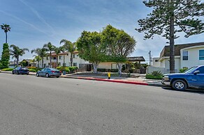 Pacific Beach Apartment: Walk to Beach & Pier!