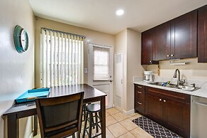 Pacific Beach Apartment: Walk to Beach & Pier!