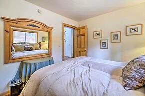 Tahoe Donner Retreat w/ Hot Tub & Fireplace!