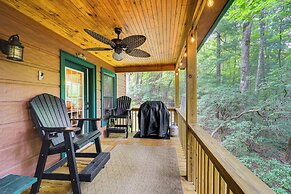 Private Cabin on 2 Acres: Hot Tub, 10 Mi to Boone!