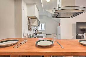 Charming Abode w/ Patio 5 Minutes to Balboa Park!