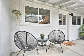 Chic & Central Ventura Home - Walk to Beach!