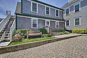 'captain's Quarters' Updated Provincetown Apt