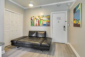 Sunny Miami Beach Condo Steps to Boardwalk!