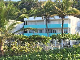Tropical Caribbean Bungalow w/ Ocean Views & Pool