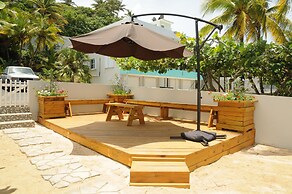 Tropical Caribbean Bungalow w/ Ocean Views & Pool