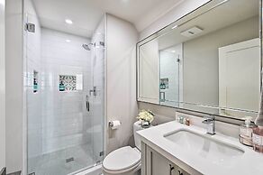 Stunning Carlsbad Gem w/ Fire Pit & Hot Tub!