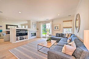 Stunning Carlsbad Gem w/ Fire Pit & Hot Tub!