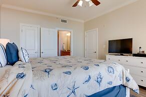 Oceanfront Resort Condo w/ Private Beachwalk!