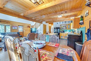 Deck, Fire Pit & Grill: Log Cabin in Black Hawk