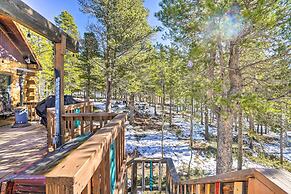 Deck, Fire Pit & Grill: Log Cabin in Black Hawk