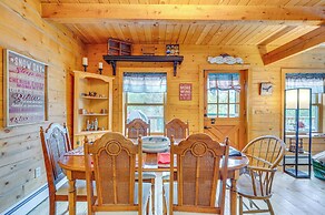 Deck, Fire Pit & Grill: Log Cabin in Black Hawk