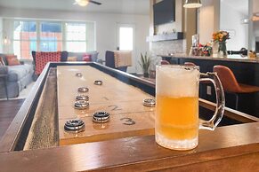 San Antonio Family Home w/ Game Room & Fire Pit!