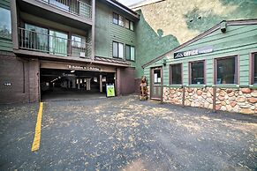 Mammoth Mtn Escape w/ Pool & Walk to Ski Lift