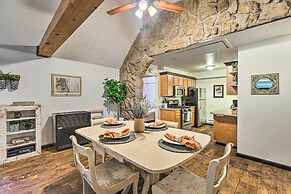 Creekside Morrison Cabin ~ 9 Mi to Red Rocks Park!