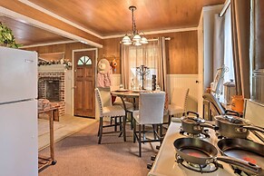 Cozy Crestline Cabin, Close to Lakes, Parks!