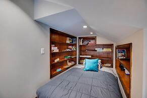 Bright Downtown Telluride Condo - Steps to Lift!