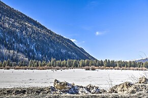Bright Downtown Telluride Condo - Steps to Lift!