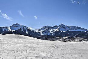 Bright Downtown Telluride Condo - Steps to Lift!