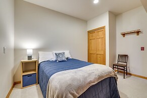 Idyllic Retreat ~ 20 Mi to Olympic National Park!