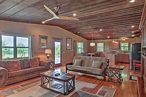 Guntersville Cabin w/ Lake Views!