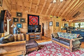 Cabin w/ BBQ + Games - Walk to Blue Ridge Parkway!