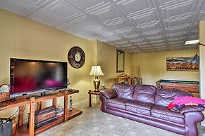 Cabin w/ BBQ + Games - Walk to Blue Ridge Parkway!