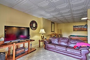 Cabin w/ BBQ + Games - Walk to Blue Ridge Parkway!