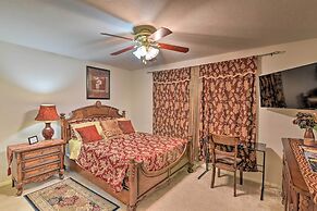 Family-friendly Home ~ 12 Mi to Space Center!