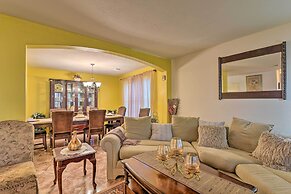 Family-friendly Home ~ 12 Mi to Space Center!