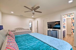 Lake Dayz Granbury Retreat w/ Private Dock!