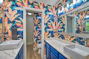 Lake Dayz Granbury Retreat w/ Private Dock!