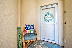 Naples Escape in Regatta w/ Resort Amenities!