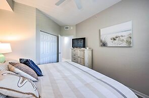 Naples Escape in Regatta w/ Resort Amenities!