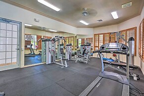 Naples Escape in Regatta w/ Resort Amenities!