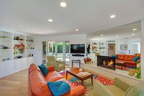 Patio, Pool & Mountain Views: Palm Springs Home!