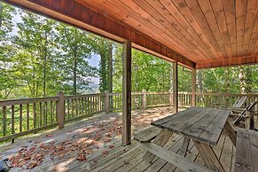 'A Bit of Heaven' Cabin < 13 Miles From Boone!