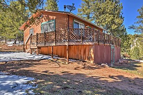 Cabin w/ Mtn Views - 5 Mi to Mueller State Park!