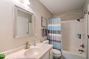 Bright Ruidoso Condo w/ Deck & Golf Course Views!