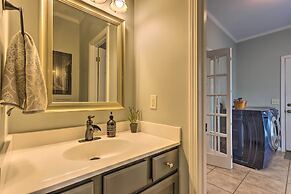 Peaceful Pisgah Mountain Getaway w/ Hot Tub!